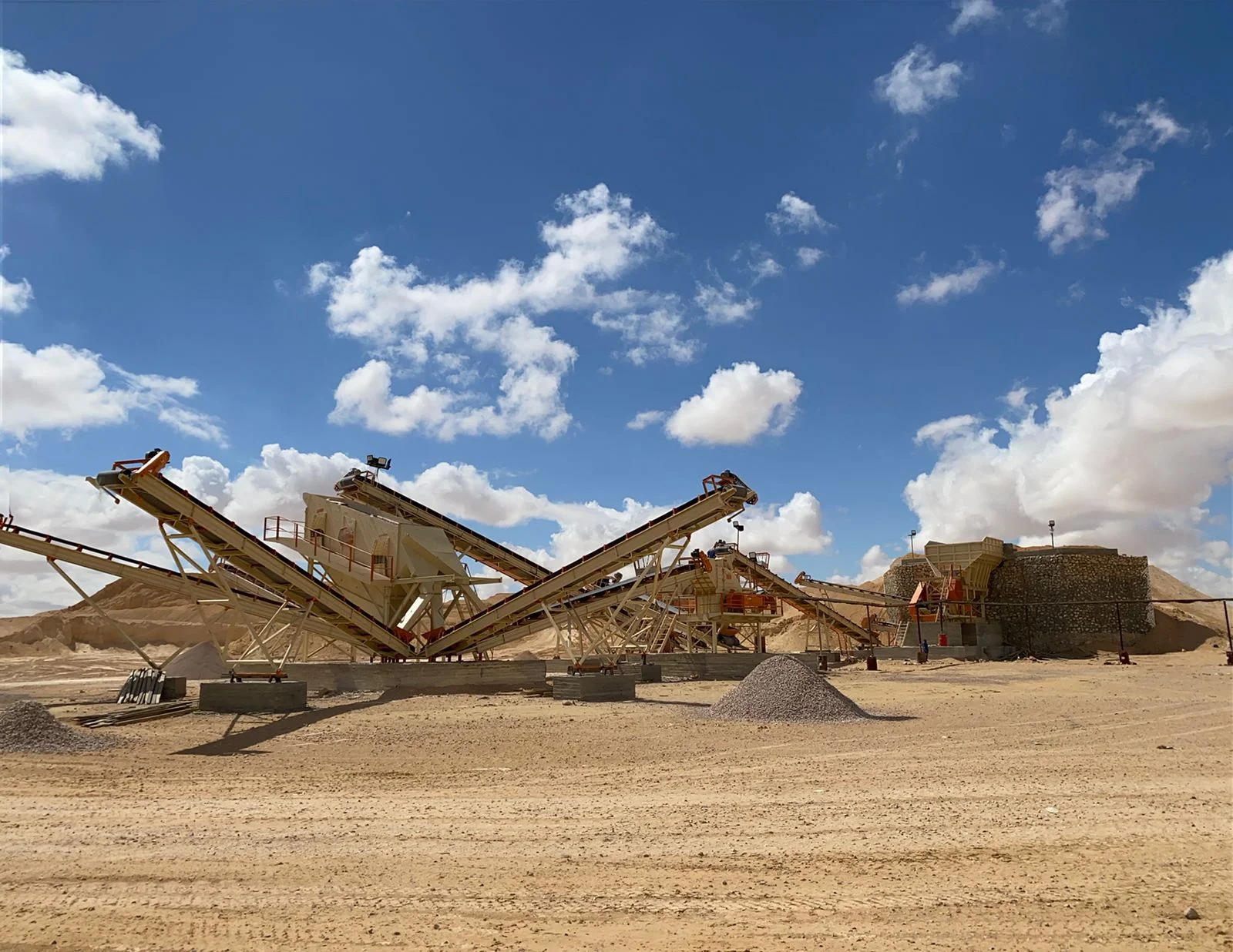 200 - 250 Ton Saat Sabit Kırma Ve Eleme Tesisi - 5